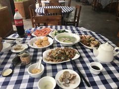 -钱大妈海鲜饭店(旅游大道店)
