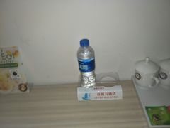 -怡莱酒店(上海大学店)