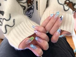 -简艺美甲美睫