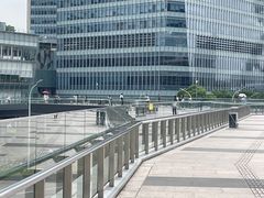 -陆家嘴空中步行连廊