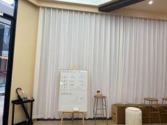 -乐刻瑜伽·普拉提·小瑜荚YogaPod(滨江银泰店)