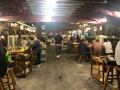 大堂-捞锅坝子老火锅(汽博中心店)