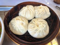 -老西白点心店