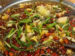 -乡土特色.冷锅鱼.牦牛肉汤锅