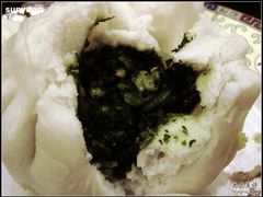 香菇油菜包-石头门坎