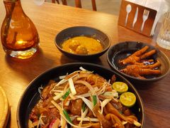 干炒牛河-来龙里 精致 东南亚餐室(万象城店)