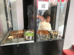 -老王芙蓉蛋卷饼(万达店)