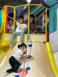 -欧酷世界动力星球(王府井奥莱UP TOWN店)