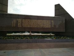 -上海市龙华烈士陵园