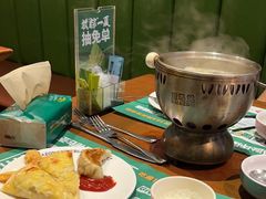-亚马逊环球美食百汇(新城吾悦广场店)