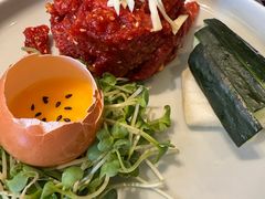 -草家酱蟹炭火烤肉店(珲春南路一店)