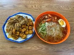 -闫家炸鸡架(五爱总店)