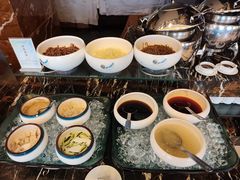 -西安唐隆国际酒店(大雁塔大唐不夜城店)