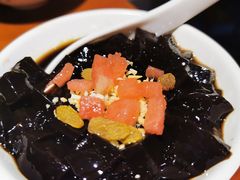 龟苓膏-炉小二铜锅牛蛙•川湘菜(三里屯店)