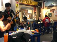 -马路边边 传媒大学店