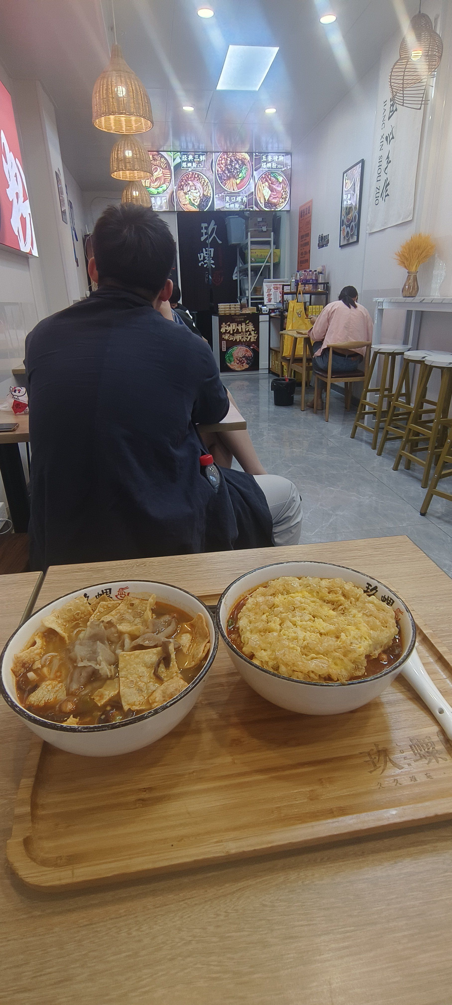 银川螺蛳粉的天花板汉餐