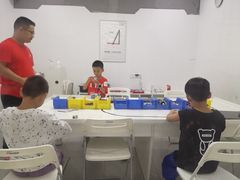 -童程童美少儿编程乐高机器人(汉阳校区)