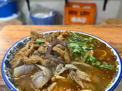-叶新小吃店(来凤小区总店)