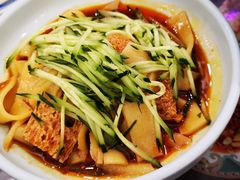 石河子凉皮-巴依老爷新疆美食(清华东门店)