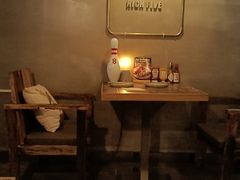 -HIGH FIVE哈福手工汉堡(桂林路店)