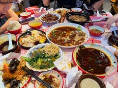 -老闵田螺馆·南昌市井菜·特色小吃(总店)