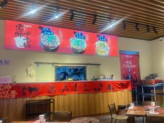 -阿润打边炉·鲜切鸡煲(华漕店)