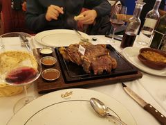 -奥斯特牛排馆(美第奇宫店)