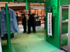 -BALENCIAGA(恒隆广场店)