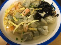 鲜虾馄饨-海昌极光餐厅