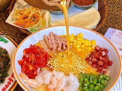 -小小集渔·泰式大排档(太古里香槟店)