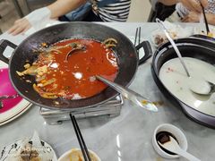 -万佛湖许老大铁锅鱼(黑金冠店)