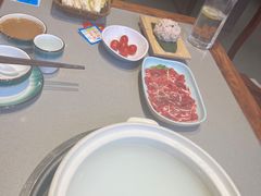 -四点金粥底火锅(沂州里店)