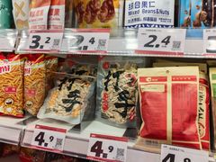 -赵一鸣零食(广州荔湾路店)