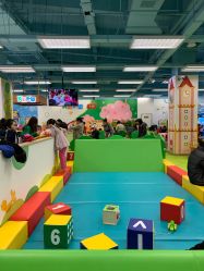 -莫莉幻想儿童乐园(郑州丹尼斯三天地店)