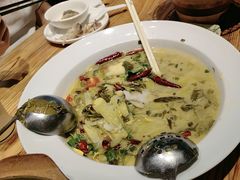 -花溪雨·森林餐厅(石基店)