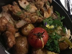 烟熏果木鸡腿肉-C&R西班牙餐厅