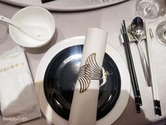 -RIVIERA 松鹤楼(外滩店)