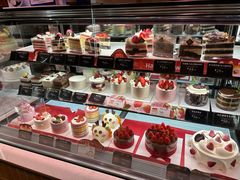 -巴黎贝甜·生日蛋糕(环球中心店)