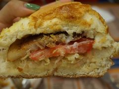 猪扒菠萝包-金华冰厅