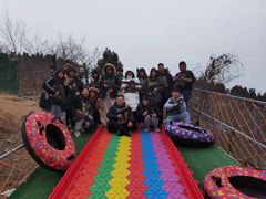 -南山特攻真人CS户外露营轰趴拓展基地