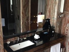 -广州天河希尔顿酒店