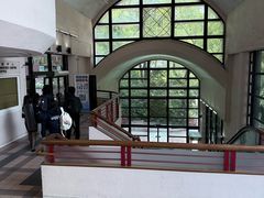 -香港大学
