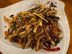 -小厨子私房菜·云南美食店