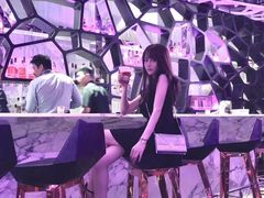 -OZONE 顶楼酒吧(香港丽思卡尔顿酒店)