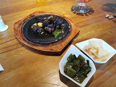 -渝半城经典川粤菜(重庆天地店)