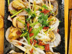 -老东镇啤酒屋海鲜加工·蒸汽海鲜·海鲜烧烤(台东店)