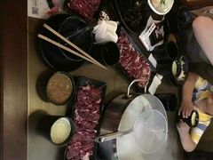 -左庭右院鲜牛肉火锅(新梅广场店)