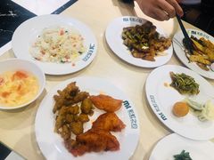 -梦航彩虹之约自助餐厅(华府天地店)