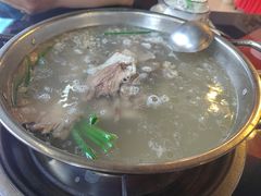 -老石黑山羊毛驴肉火锅(金凯广场店)