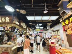 -观音桥步行街
